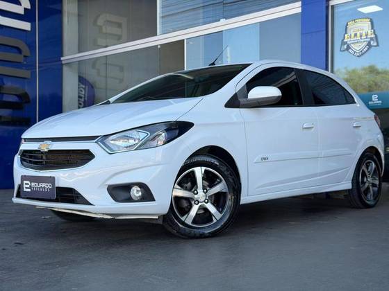 CHEVROLET ONIX 1.4 MPFI LTZ 8V FLEX 4P MANUAL CHEVROLET ONIX 1.4 MPFI LTZ 8V FLEX 4P MANUAL